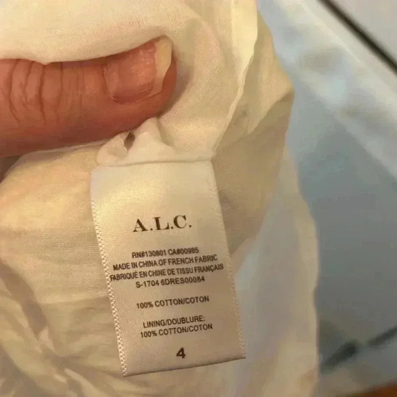 A.L.C. - Ivory Crochet Lace Off The Shoulder Dress-Sz 4 - Picture 5 of 5